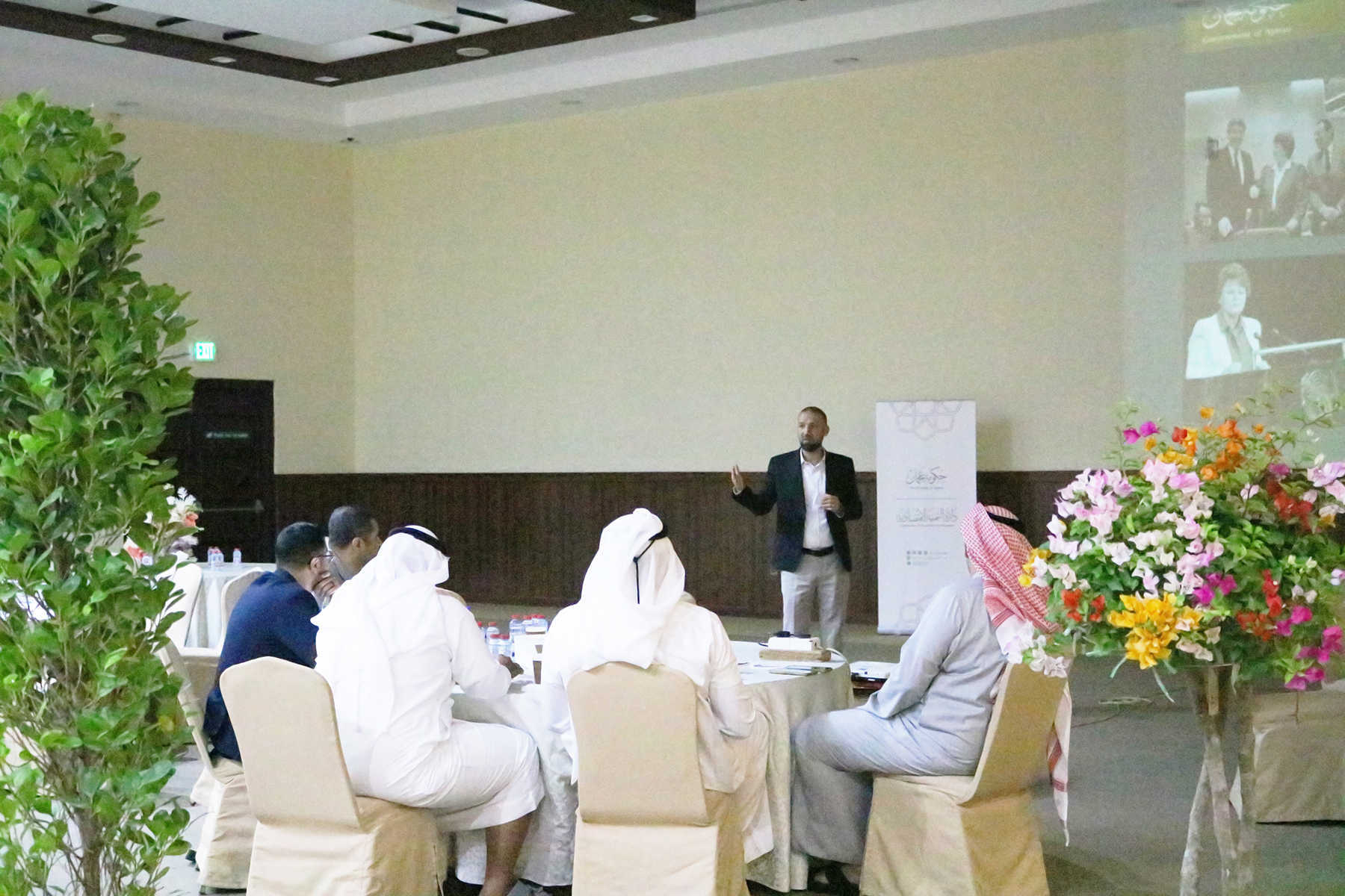 Ajman DED holds a brainstorming session on sustainability